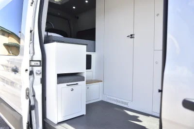 2020 FORD TRANSIT CABANA EDITION VAN BY WALDOCH - 2020 FORD TRANSIT CAMPER - Image 35 of 90