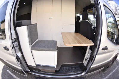 2020 FORD TRANSIT CABANA EDITION VAN BY WALDOCH - 2020 FORD TRANSIT CAMPER - Image 82 of 90