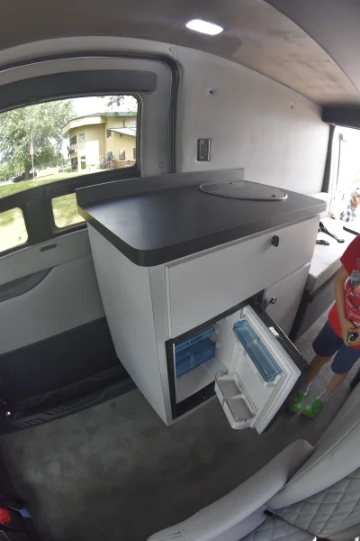CUSTOM RV CAMPER ON FORD TRANSIT 148 MEDIUM ROOF CONVERSION TRAVEL VAN WALDOCH - 2020 FORD TRANSIT CAMPER - Image 26 of 31