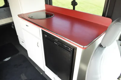 OXFORD WHITE CAMPER II - 2020 FORD TRANSIT CUSTOM - Image 9 of 19