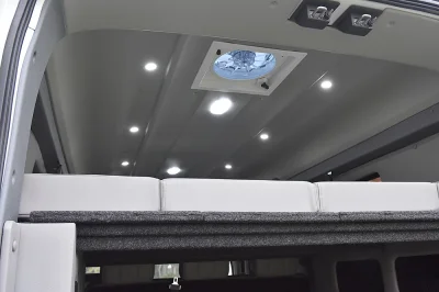 OXFORD WHITE CAMPER III - 2020 FORD TRANSIT CUSTOM - Image 8 of 20