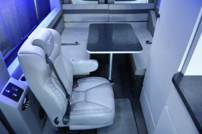 SHADOW BLACK CAMPER - 2020 FORD TRANSIT CUSTOM - Image 18 of 37