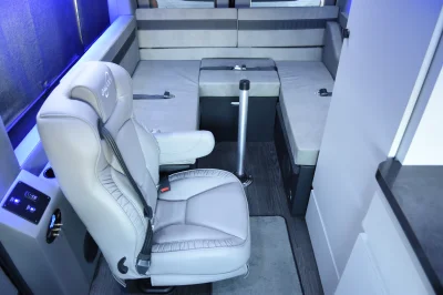 SHADOW BLACK CAMPER - 2020 FORD TRANSIT CUSTOM - Image 19 of 37