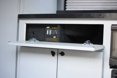 SHADOW BLACK CAMPER - 2020 FORD TRANSIT CUSTOM - Image 32 of 37