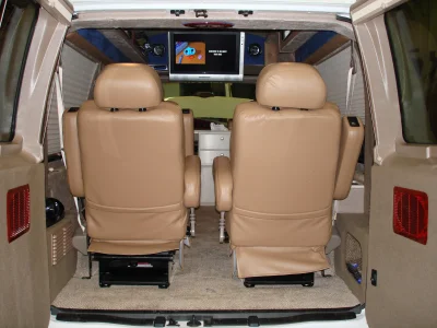 INTERIOR FORD VAN - 2020 FORD TRANSIT CUSTOM - Image 125 of 645
