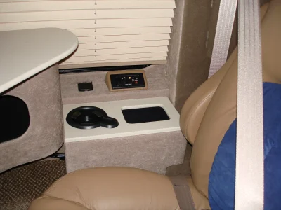 INTERIOR FORD VAN - 2020 FORD TRANSIT CUSTOM - Image 149 of 645