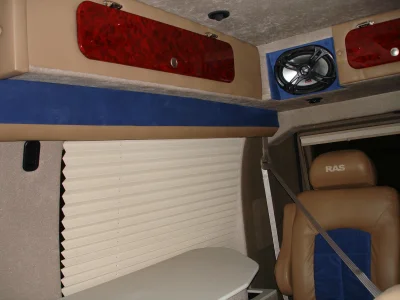 INTERIOR FORD VAN - 2020 FORD TRANSIT CUSTOM - Image 173 of 645
