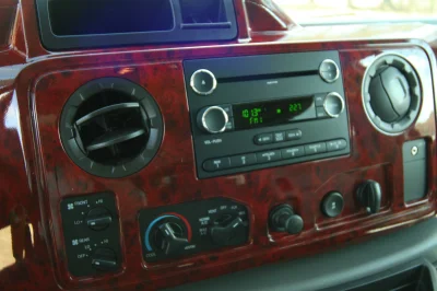 INTERIOR FORD VAN - 2020 FORD TRANSIT CUSTOM - Image 404 of 645