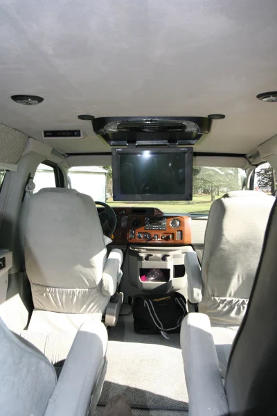 INTERIOR FORD VAN - 2020 FORD TRANSIT CUSTOM - Image 475 of 645