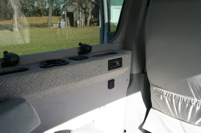 INTERIOR FORD VAN - 2020 FORD TRANSIT CUSTOM - Image 479 of 645