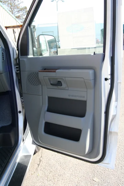 INTERIOR FORD VAN - 2020 FORD TRANSIT CUSTOM - Image 489 of 645