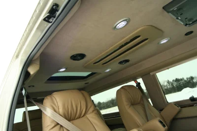 INTERIOR FORD VAN - 2020 FORD TRANSIT CUSTOM - Image 543 of 645