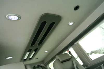 INTERIOR FORD VAN - 2020 FORD TRANSIT CUSTOM - Image 550 of 645