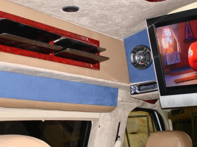 INTERIOR FORD VAN - 2020 FORD TRANSIT CUSTOM - Image 76 of 645
