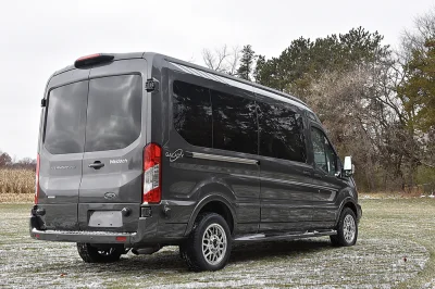 148 MEDIUM ROOF FORD TRANSIT GALAXY CONVERSION VAN 9 PASSENGER BLACK/GREY INTERIOR WITH GRAPHITE SEATS - 2020 FORD TRANSIT GALAXY - Image 4 of 15
