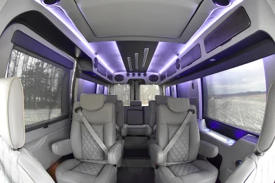 148 MEDIUM ROOF FORD TRANSIT GALAXY CONVERSION VAN 9 PASSENGER BLACK/GREY INTERIOR WITH GRAPHITE SEATS - 2020 FORD TRANSIT GALAXY - Image 7 of 15