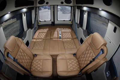 SHADOW BLACK 11 - 2020 FORD TRANSIT GALAXY - Image 24 of 26