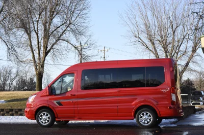 RACE RED 3 - 2020 FORD TRANSIT GALAXY - Image 2 of 9