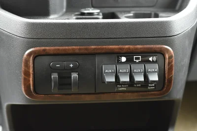 RACE RED 2 - 2020 FORD TRANSIT GALAXY - Image 20 of 22