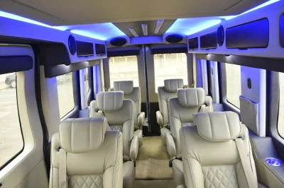 OXFORD WHITE 1 - 2020 FORD TRANSIT GALAXY - Image 2 of 8