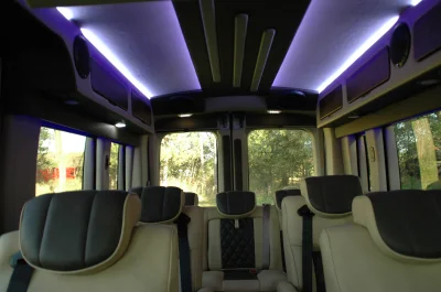 OXFORD WHITE 2 - 2020 FORD TRANSIT GALAXY - Image 6 of 10