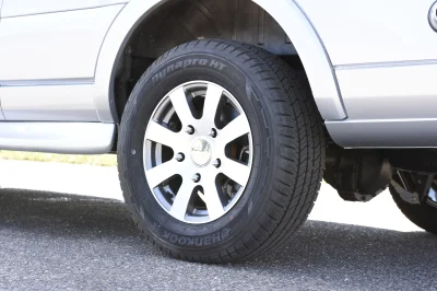 INGOT SILVER 4 - 2020 FORD TRANSIT GALAXY - Image 10 of 10