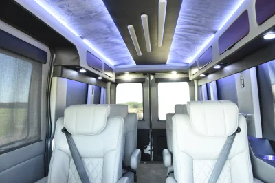 INGOT SILVER 4 - 2020 FORD TRANSIT GALAXY - Image 7 of 10