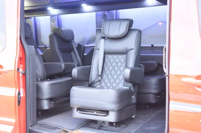 RACE RED 5 - 2020 FORD TRANSIT GALAXY - Image 10 of 18