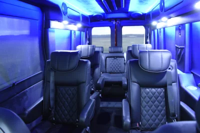 RACE RED 5 - 2020 FORD TRANSIT GALAXY - Image 14 of 18