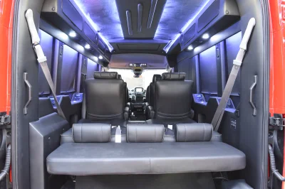 RACE RED 5 - 2020 FORD TRANSIT GALAXY - Image 7 of 18