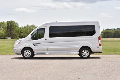 OXFORD WHITE AND INGOT SILVER - 2020 FORD TRANSIT GALAXY - Image 3 of 19