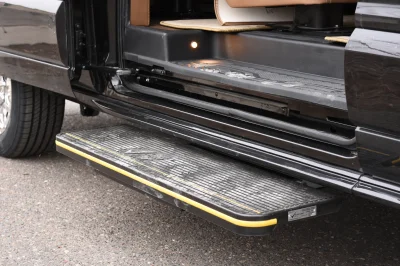9 PASSENGER VAN LUXURY TRAVEL CONVERSION VANS ONLY WAY TO TRAVEL BY WALDOCH BEST VAN IN THE INDUSTRIES - 2020 FORD TRANSIT GALAXY - Image 14 of 20