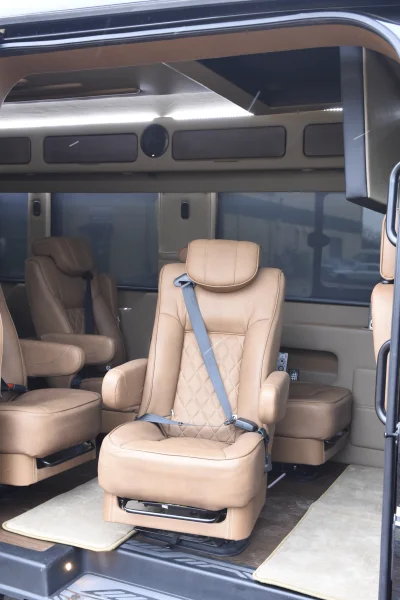 9 PASSENGER VAN LUXURY TRAVEL CONVERSION VANS ONLY WAY TO TRAVEL BY WALDOCH BEST VAN IN THE INDUSTRIES - 2020 FORD TRANSIT GALAXY - Image 17 of 20