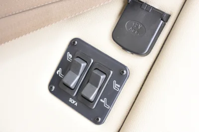 SHADOW BLACK 01 - 2020 FORD TRANSIT GALAXY - Image 5 of 12