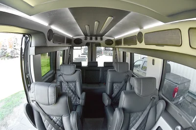 MAGNETIC 3 - 2020 FORD TRANSIT GALAXY - Image 8 of 9