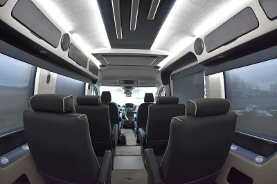 INGOT SILVER 10 TAN INTERIOR - 2020 FORD TRANSIT GALAXY - Image 10 of 22