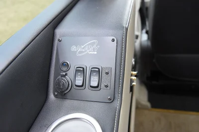 INGOT SILVER 10 TAN INTERIOR - 2020 FORD TRANSIT GALAXY - Image 18 of 22