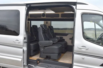INGOT SILVER 10 TAN INTERIOR - 2020 FORD TRANSIT GALAXY - Image 7 of 22