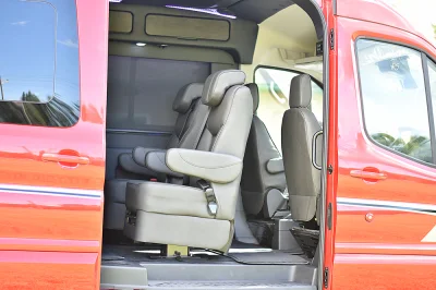 RACE RED - 2020 FORD TRANSIT GALAXY - Image 9 of 20