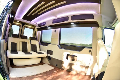 BLUE JEANS MOBILITY - 2020 FORD TRANSIT GALAXY - Image 10 of 12