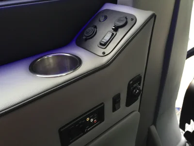 9 PASS 148 EL HIGH ROOF GALAXY - 2020 FORD TRANSIT GALAXY - Image 3 of 12