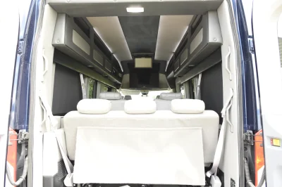 11 PASSENGER WITH AWNING GALAXY LUXURY - 2020 FORD TRANSIT GALAXY - Image 5 of 10