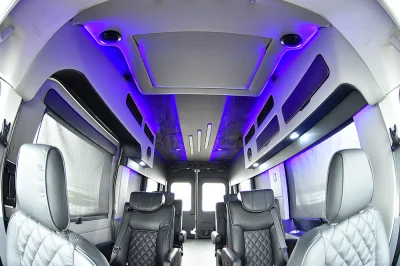 6 PASSENGER BIKE HAULER GALAXY HIGH ROOF - 2020 FORD TRANSIT GALAXY - Image 5 of 17