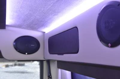 7 PASSENGER CONVERSION VAN LUXURY TRAVEL LOTS OF STORAGE BLACK & TAN INTERIOR BY WALDOCH - 2020 FORD TRANSIT GALAXY - Image 13 of 35