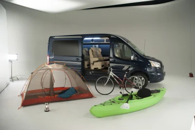 CUSTOM CONVERSION VAN ON FORD TRANSIT PHOTO SHOOT AT FORD FACTORY IN MICHIGAN WALDOCH VANS - 2020 FORD TRANSIT GALAXY - Image 25 of 116
