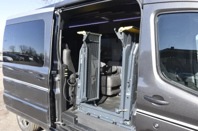 CUSTOM FORD TRANSIT GALAXY MOBILITY 5 PASSENGER VAN RICON LIFT GREY LUXURY VAN - WALDOCH - 2020 FORD TRANSIT GALAXY - Image 14 of 20