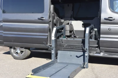 CUSTOM FORD TRANSIT GALAXY MOBILITY 5 PASSENGER VAN RICON LIFT GREY LUXURY VAN - WALDOCH - 2020 FORD TRANSIT GALAXY - Image 19 of 20