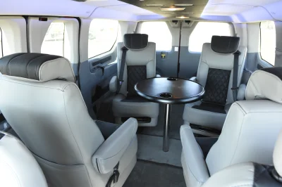 RACE RED - 2020 FORD TRANSIT LANDMARK - Image 18 of 19