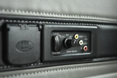 INGOT SILVER 1 - 2020 FORD TRANSIT LANDMARK - Image 9 of 13