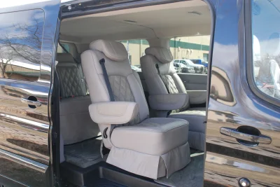 TUXEDO BLACK - 2020 FORD TRANSIT LANDMARK - Image 6 of 17